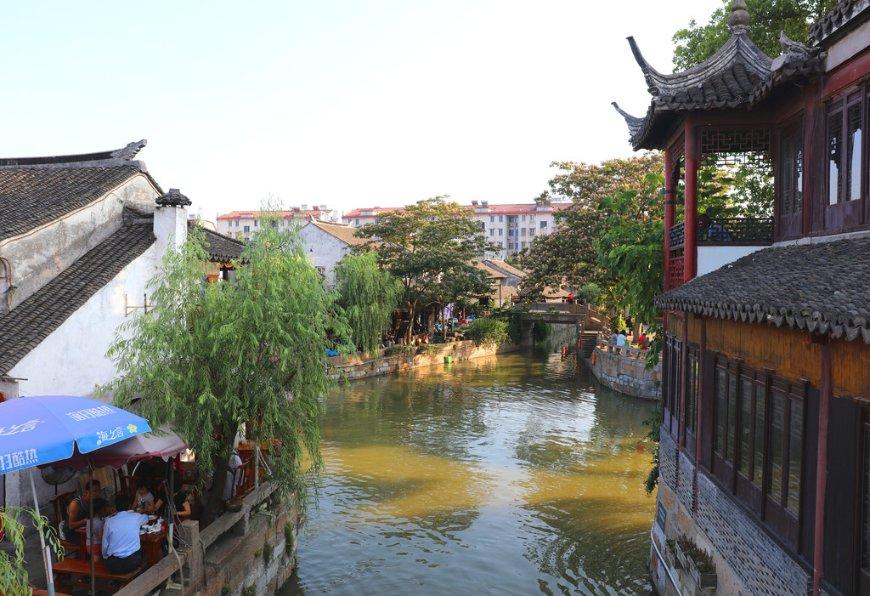 荷酱台酒品牌山东市场上市发布会在菏泽隆重举行